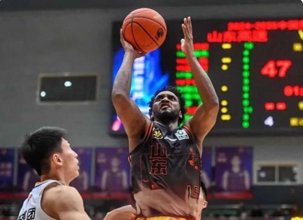 中欧娱乐官网 -包含今夜NBA季后赛焦点战，山东男篮主帅复盘，气氛紧张，控场能力受关注的词条