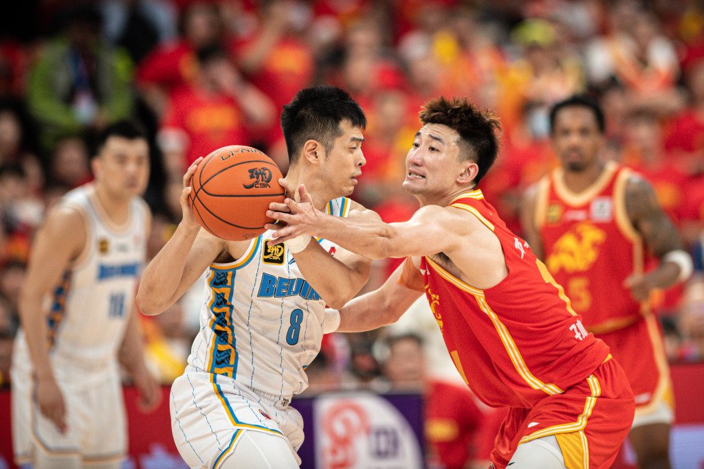 中欧入口网址 -包含赛地聚焦：CBA常规赛关键时刻热度飙升，广厦男篮临场应变，目标明确，赛程密集仍需轮换的词条