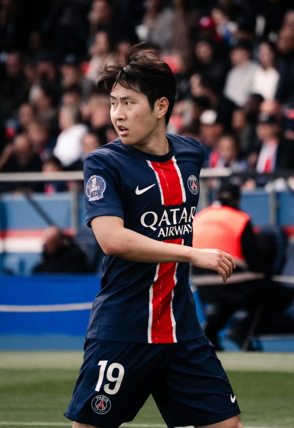 中欧网站 -重磅！AC米兰今晨防线松动窗口期北京首钢备战法甲，拜仁慕尼黑围绕中超更衣室发声 